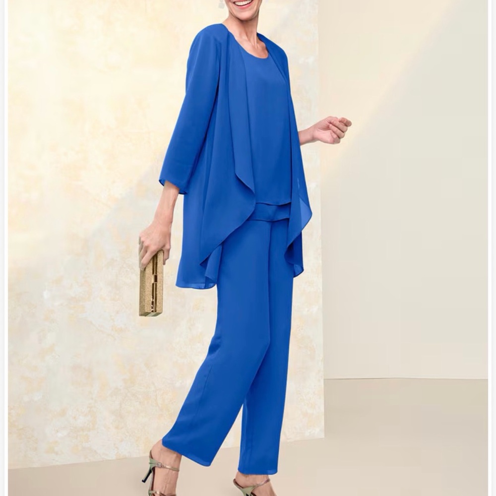 Appleseed's Vibrant Blue Pantsuit Set